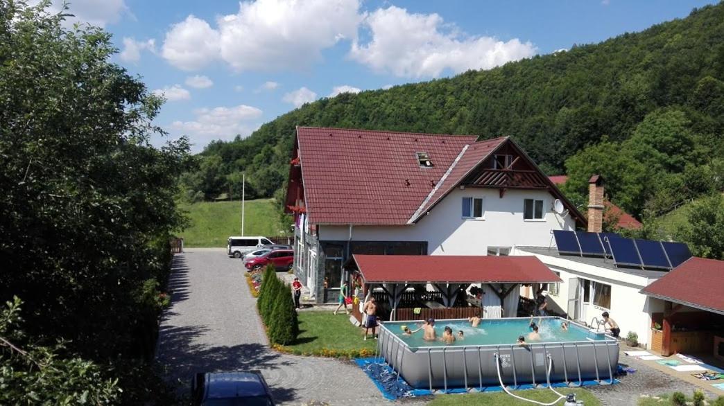 Olimpia Villa Tibod 外观 照片