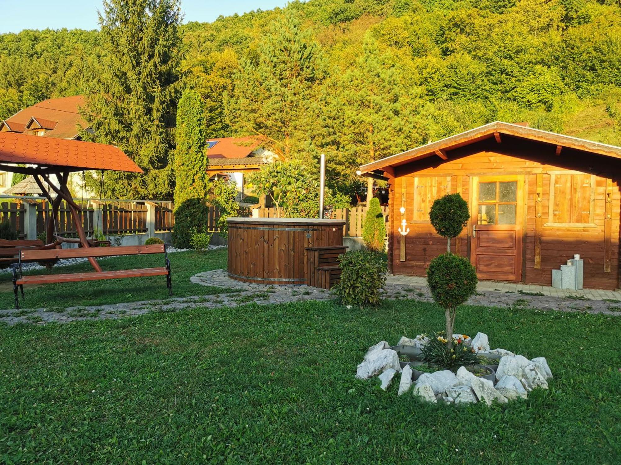 Olimpia Villa Tibod 外观 照片