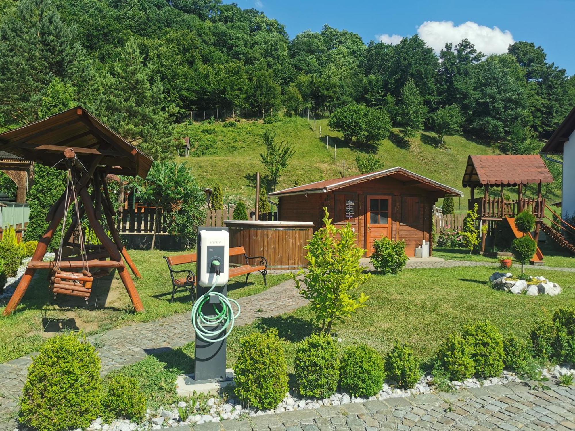 Olimpia Villa Tibod 外观 照片